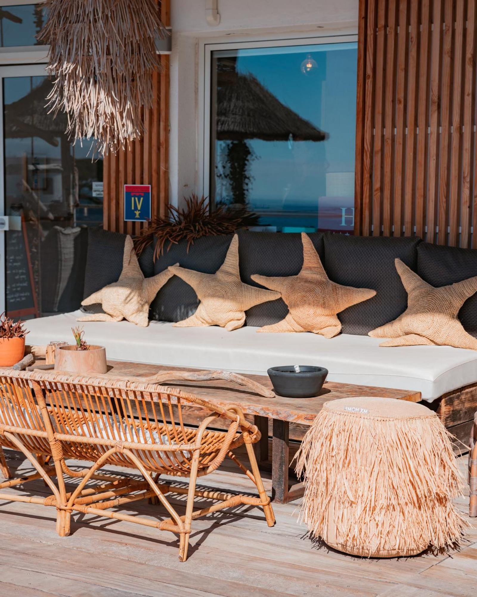 Hotel De La - Mahogany 3*